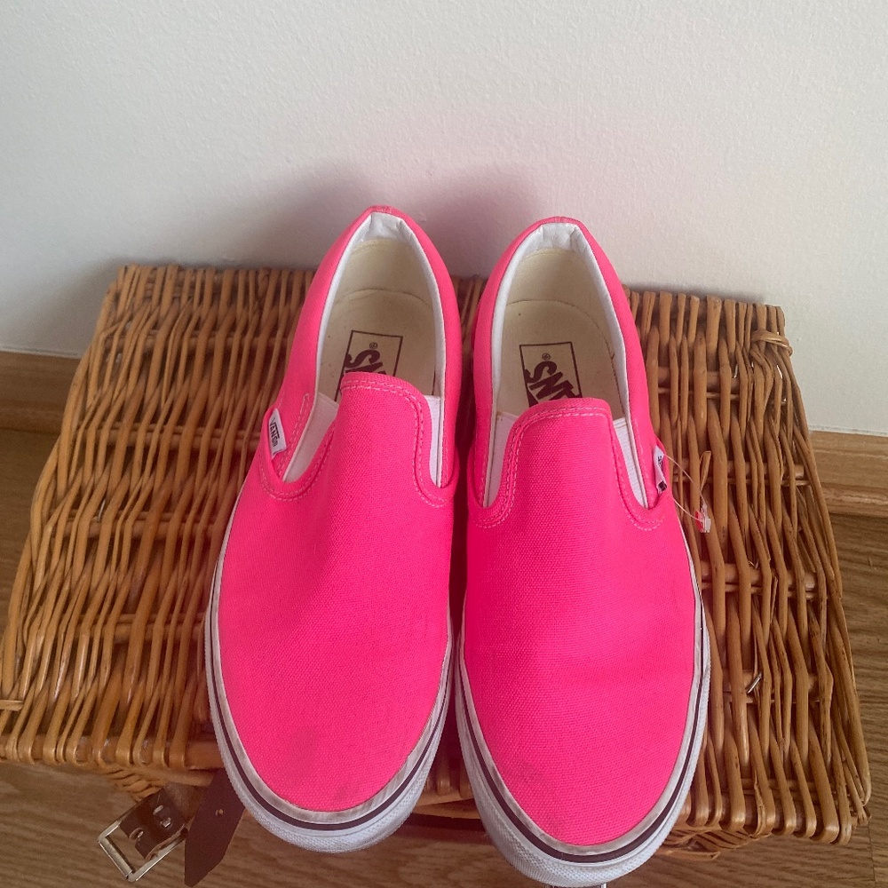 NEON PINK SLIP ON VANS